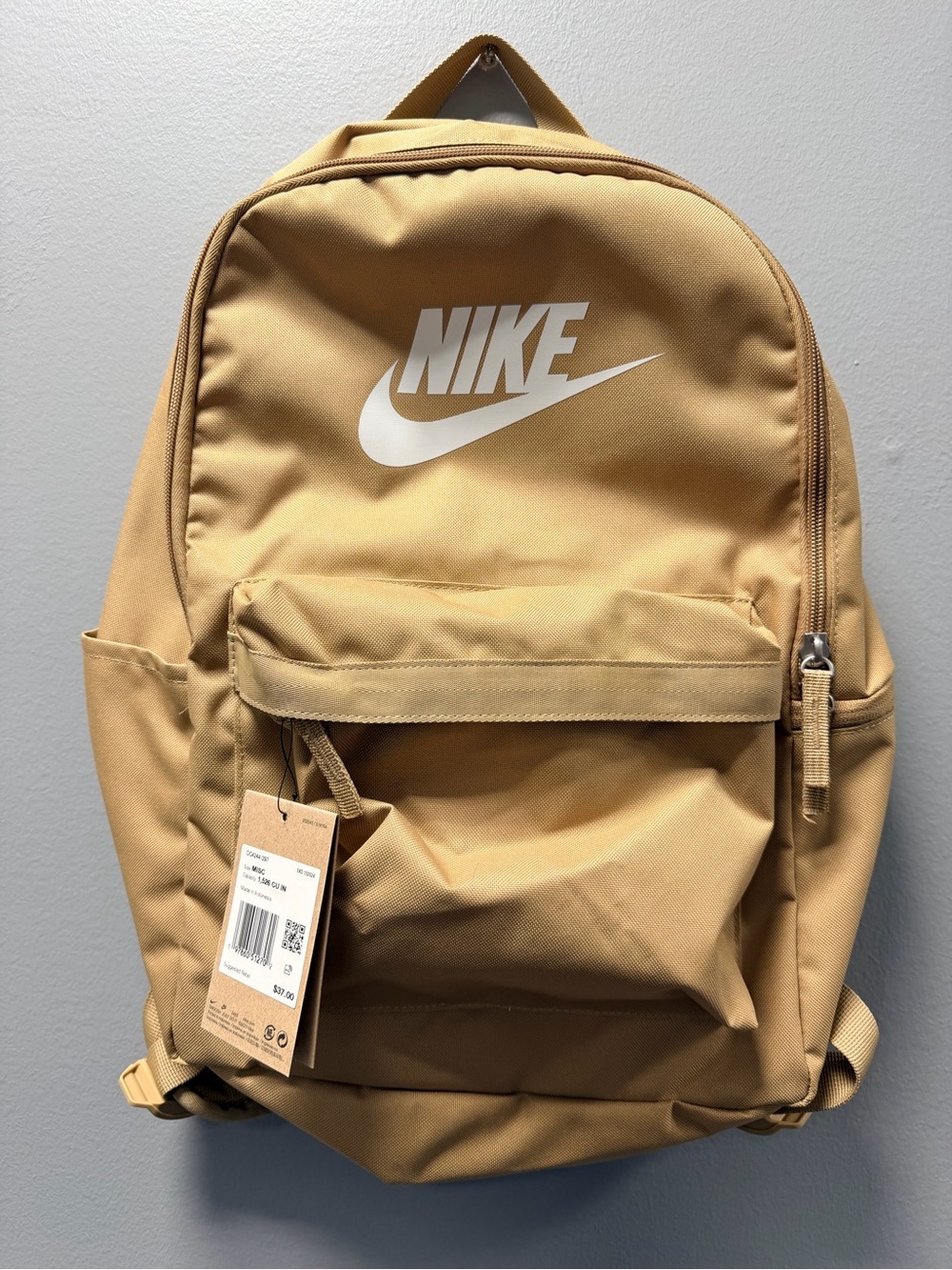 NWT Nike Heritage Backpack Parachute Beige White Logo DC4244-297
